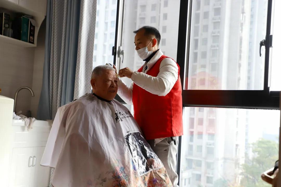 街道多举措志愿服务,新华路街道志愿服务队