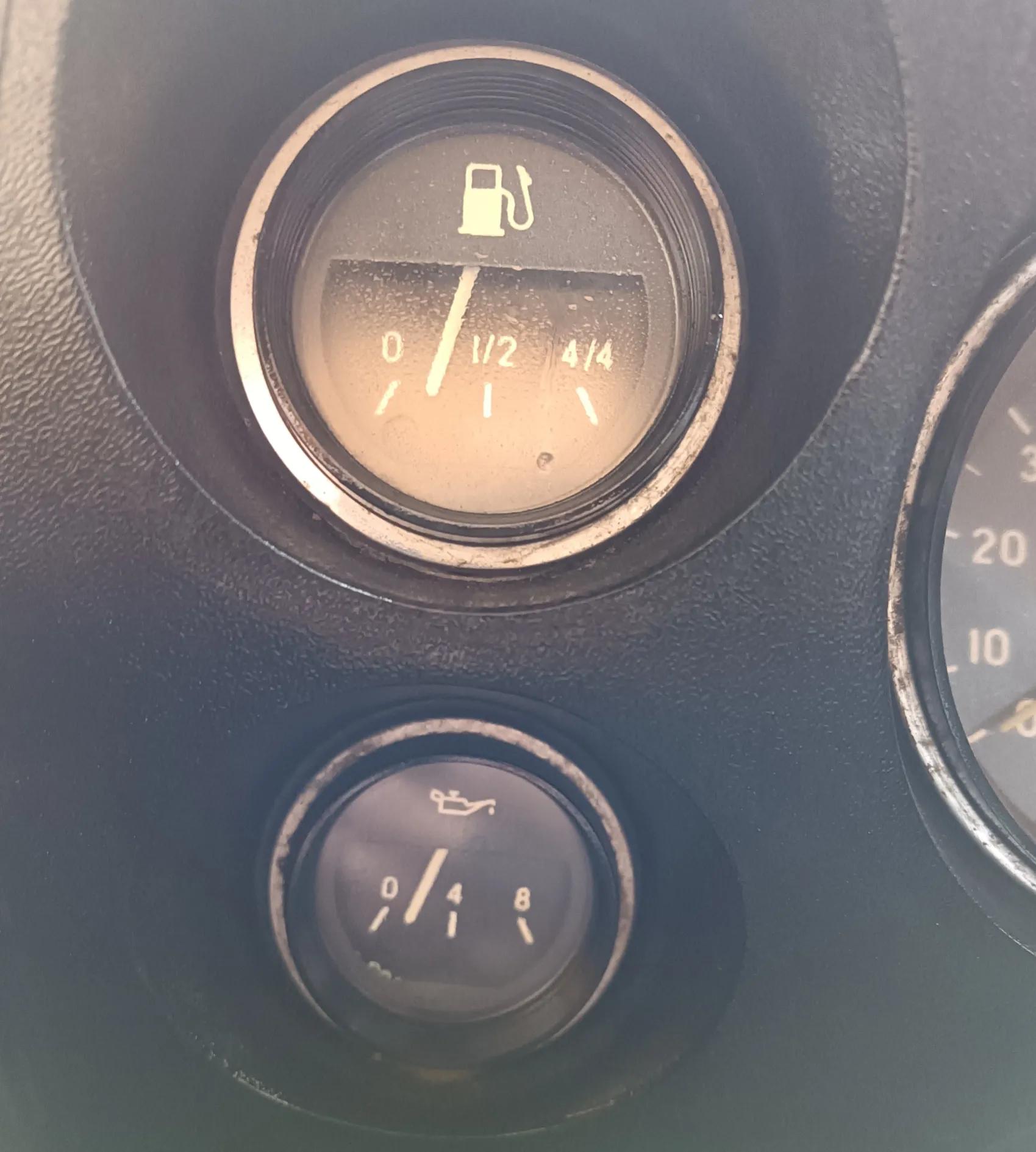 苏联拉达尼瓦爆改,苏联拉达老车修复