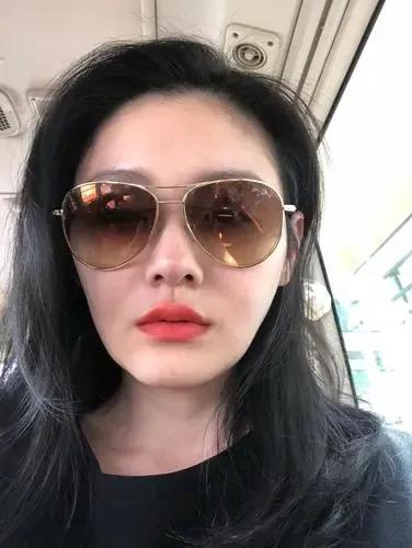 大s离婚后颜值回春,大s二婚后现状