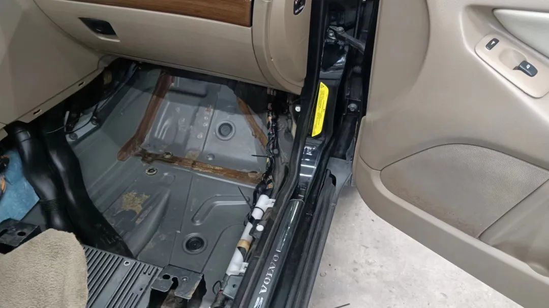 翻新一辆07年沃尔沃xc90要多少钱,开了四年的沃尔沃xc90多少钱