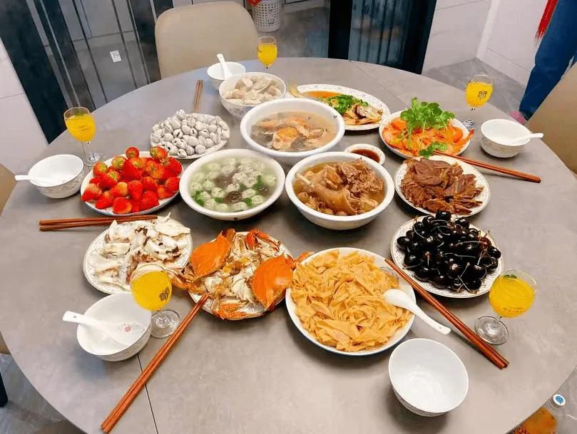 中日韩年夜饭,韩国的年夜饭是什么样子的