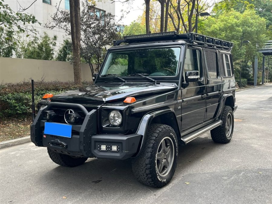 奔驰G500的保值率有多高？03年上牌的G级，座椅包浆，还值50万？