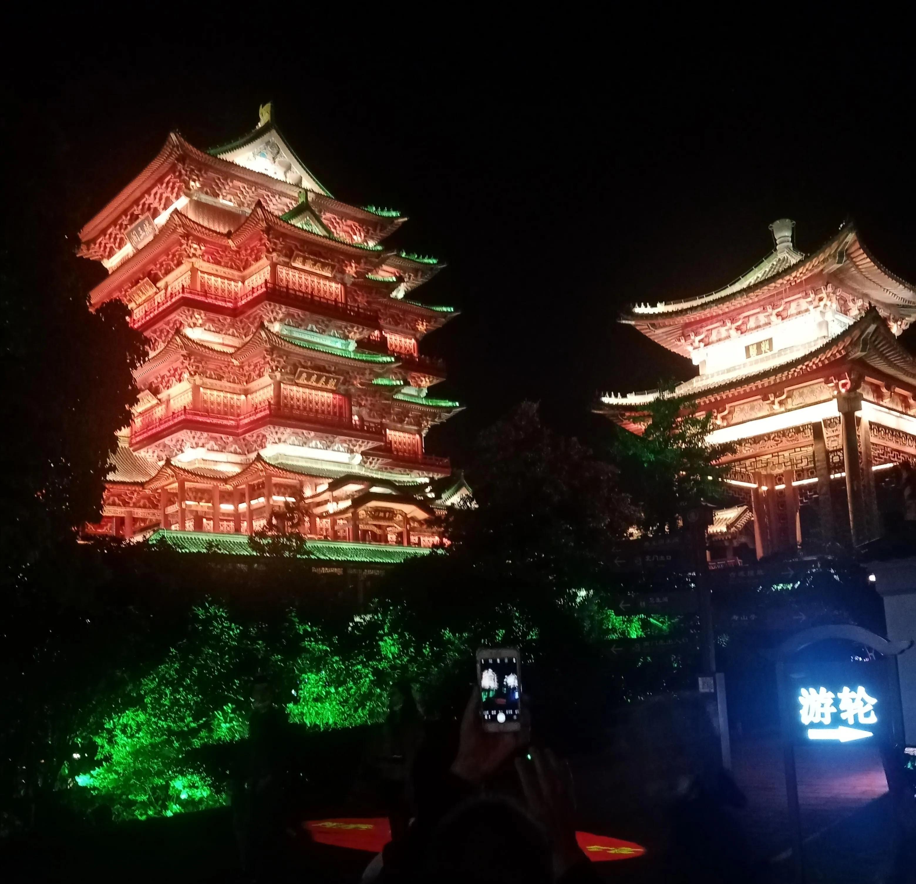 滕王阁是十大名楼之首,滕王阁是江南第一名楼