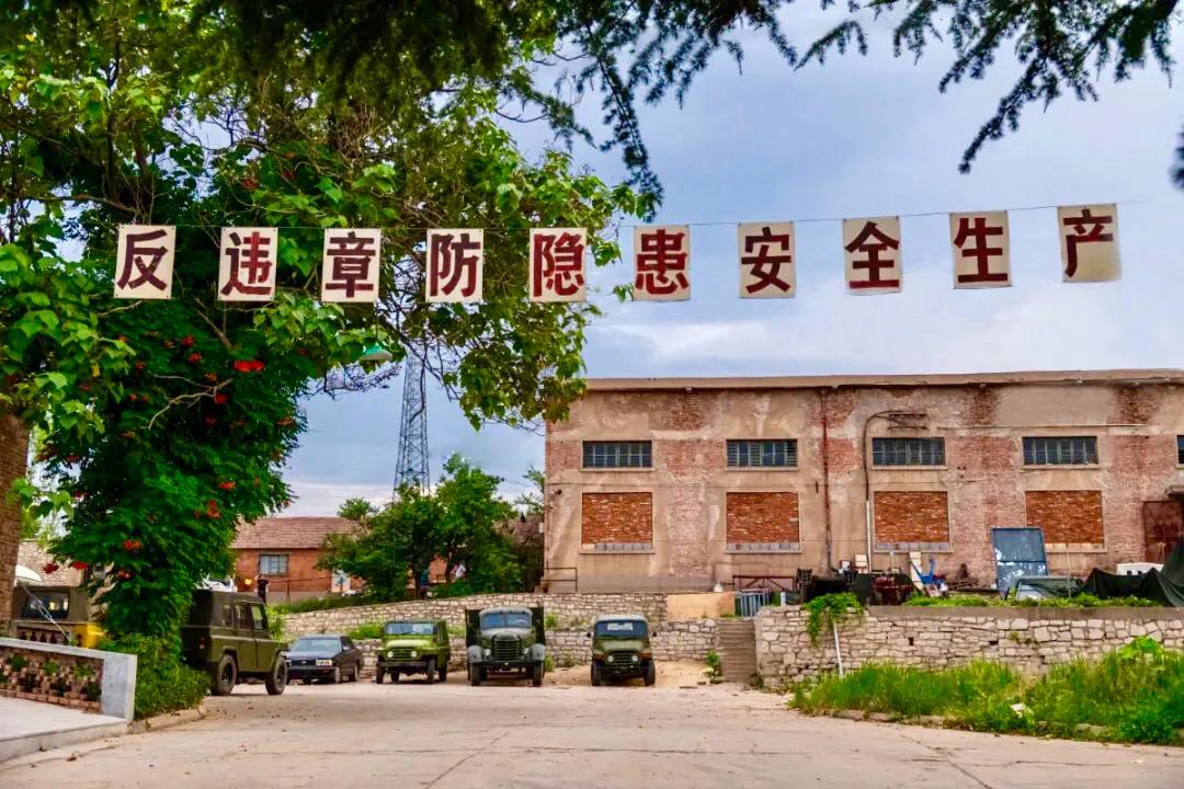 济南夜市网红打卡地点,济南网红打卡地经三路