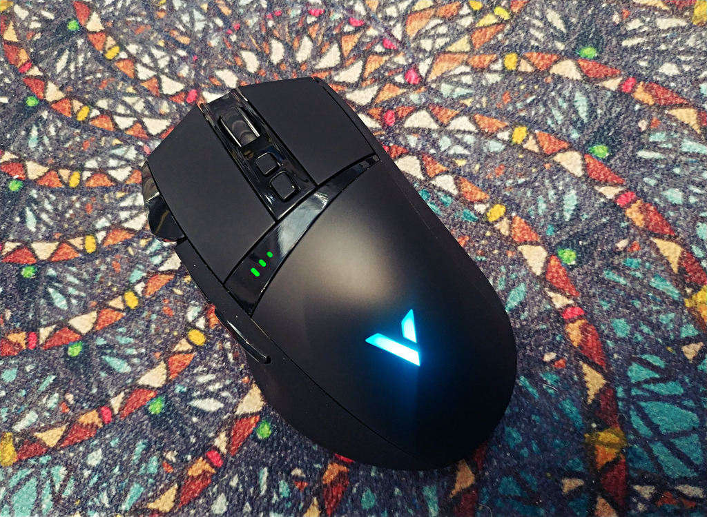 雷柏鼠标垫V10RGB,雷柏v350跟vt350的区别