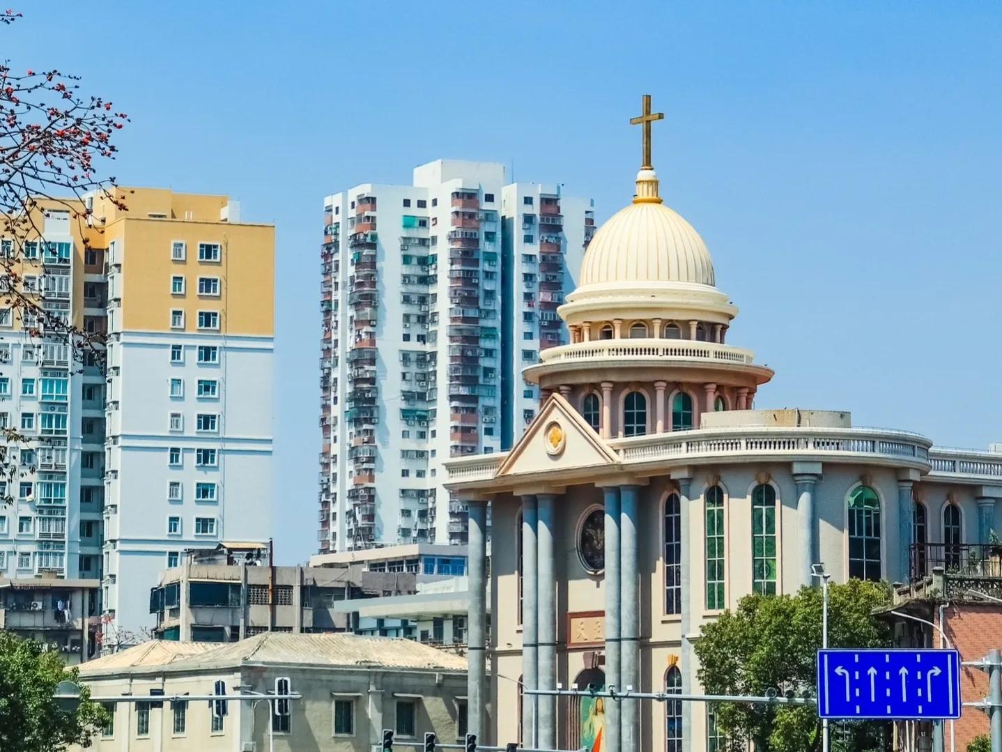 新形势下大学生就业的出路论文,当下就业形势到底有多严峻