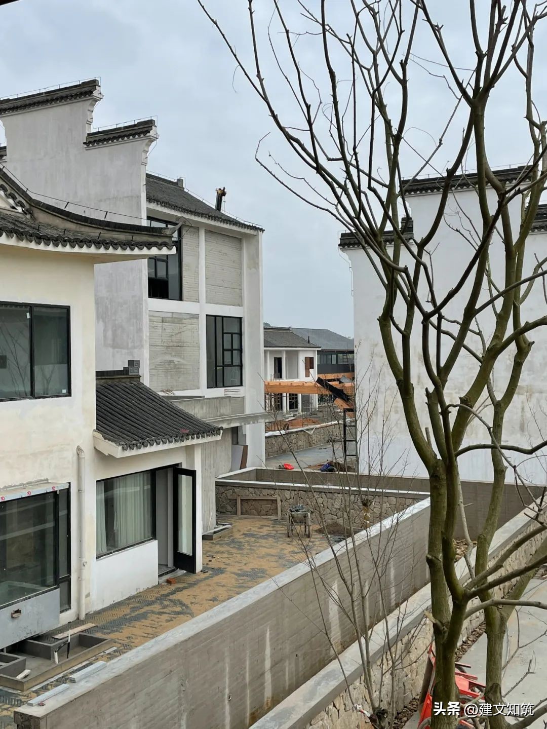 【荐筑】方村-Baudorf，相遇的场所丨佚人营造