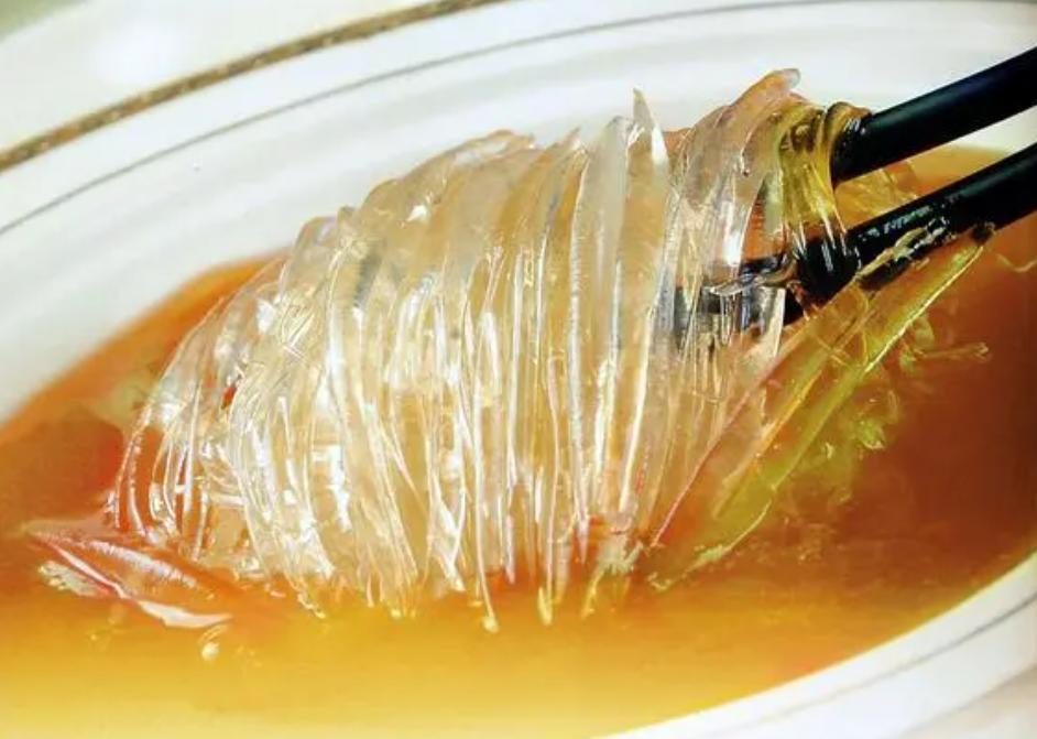 中国“鲨鱼村”的聪明商人：加工迷你“小鲨鱼”，年入3000万