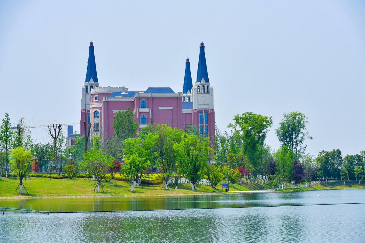 成都网红打卡景点排行,成都网红打卡景点双子塔在哪里