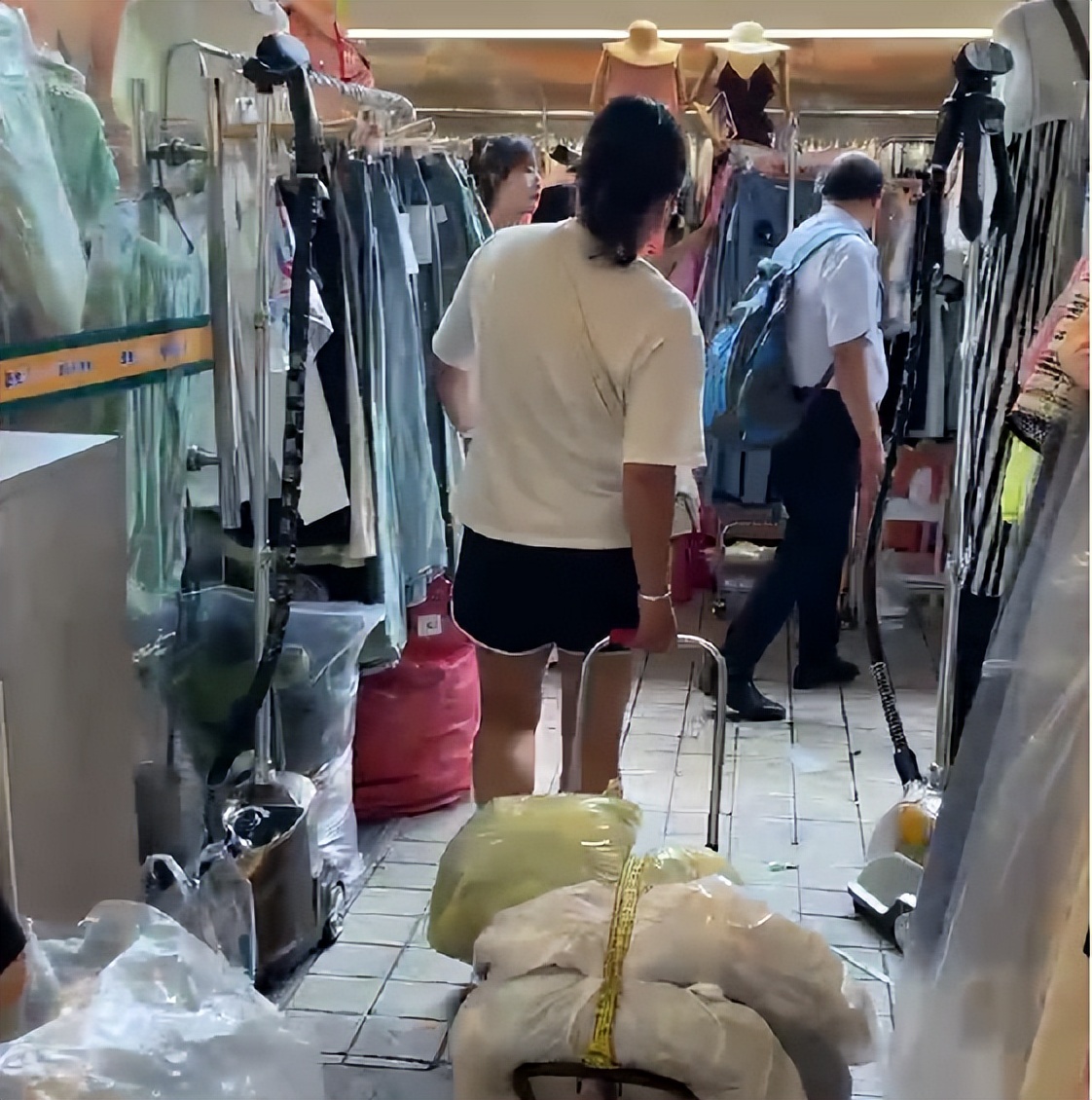 *款贷**也要再创业!在邛崃,创业有底气!