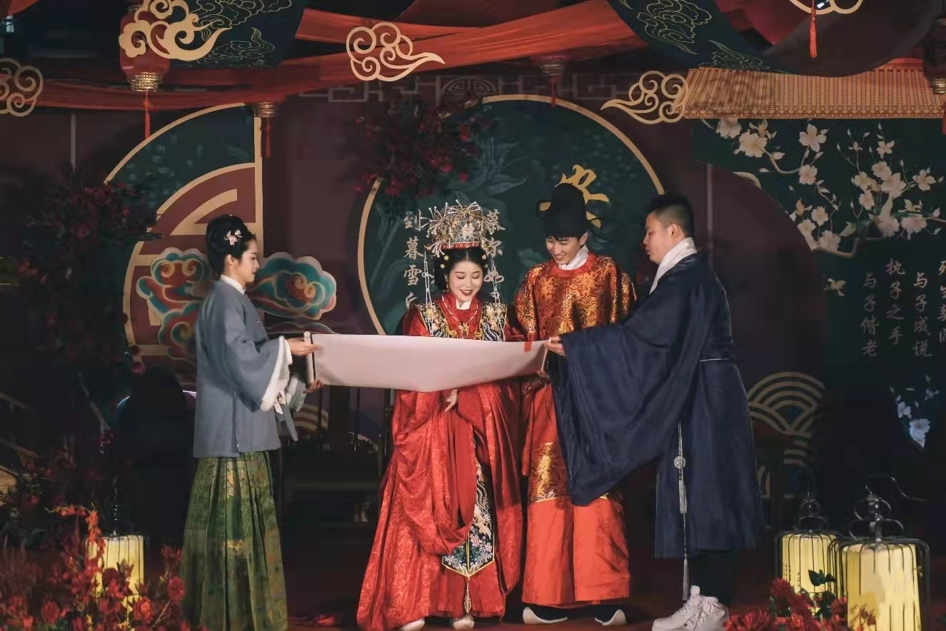 明制婚礼和中式婚礼哪个受欢迎,明制婚礼和中式婚礼有什么不同