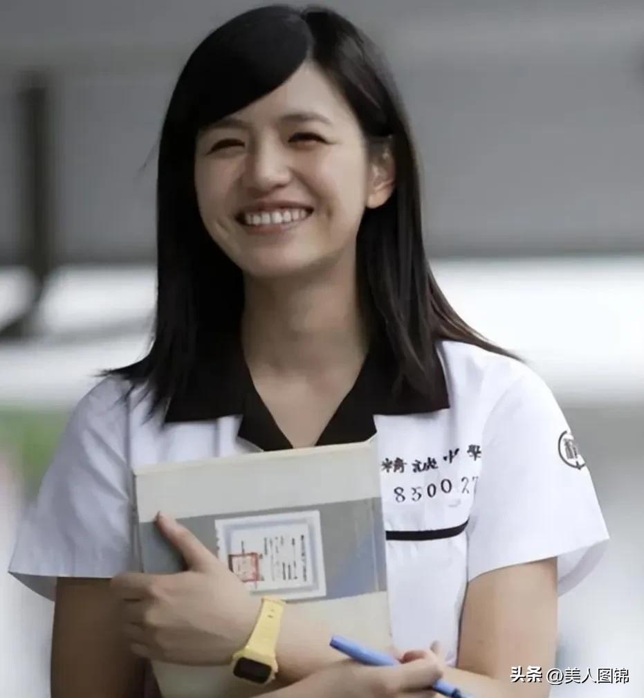 台湾女神级女星陈妍希,校园女神陈妍希