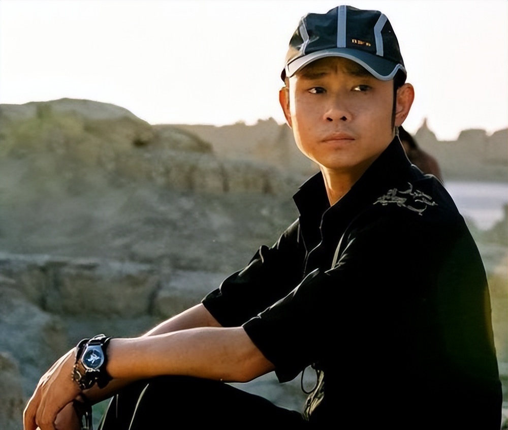 歌词毫无逻辑的歌,歌词不符合实际的歌