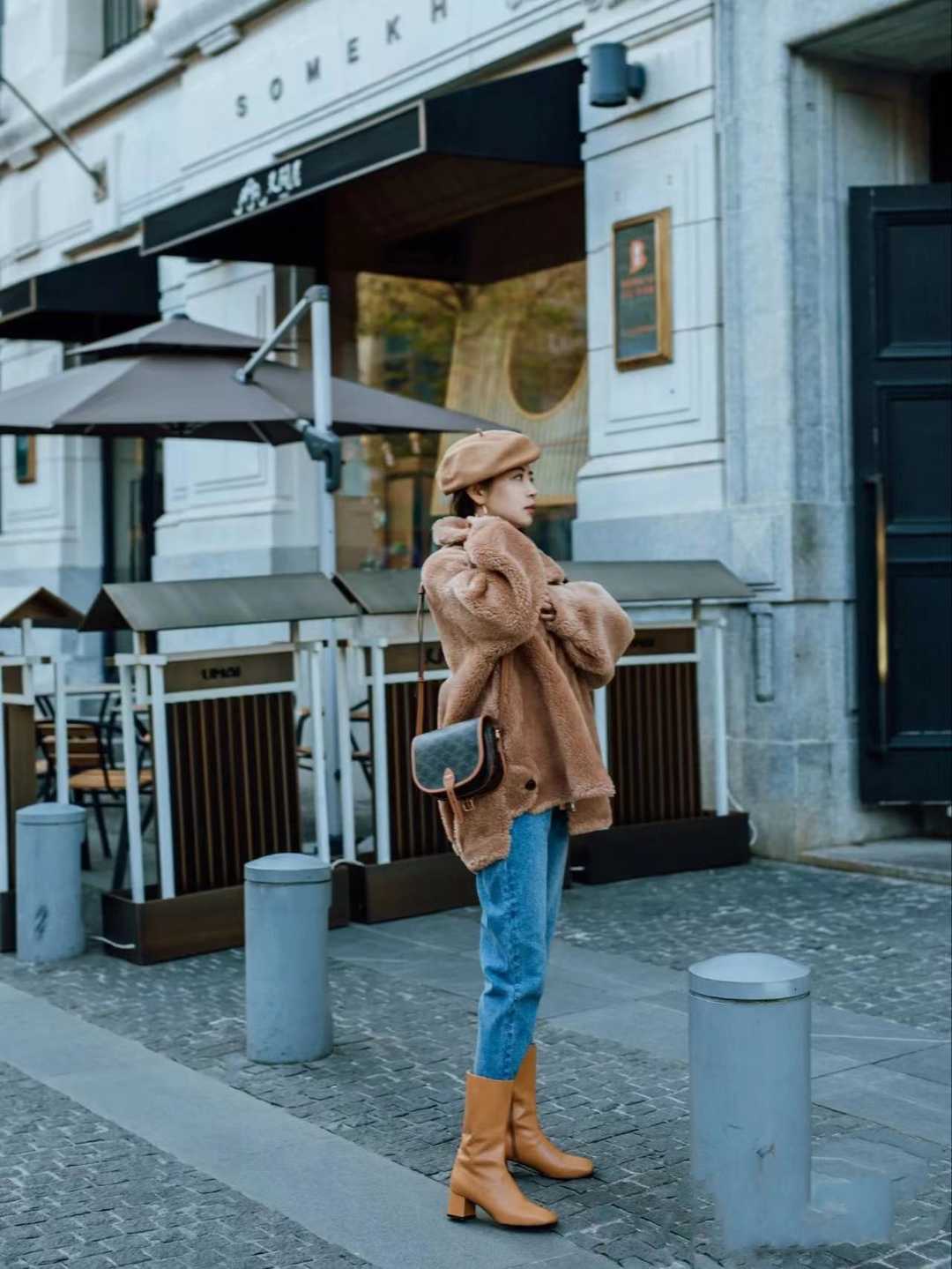 保暖时髦的羊羔毛外套太火了,100%羊羔绒外套保暖么