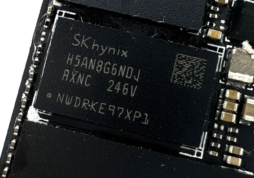 技嘉钛雕支持pcie5.0的硬盘吗,技嘉钛雕4731t