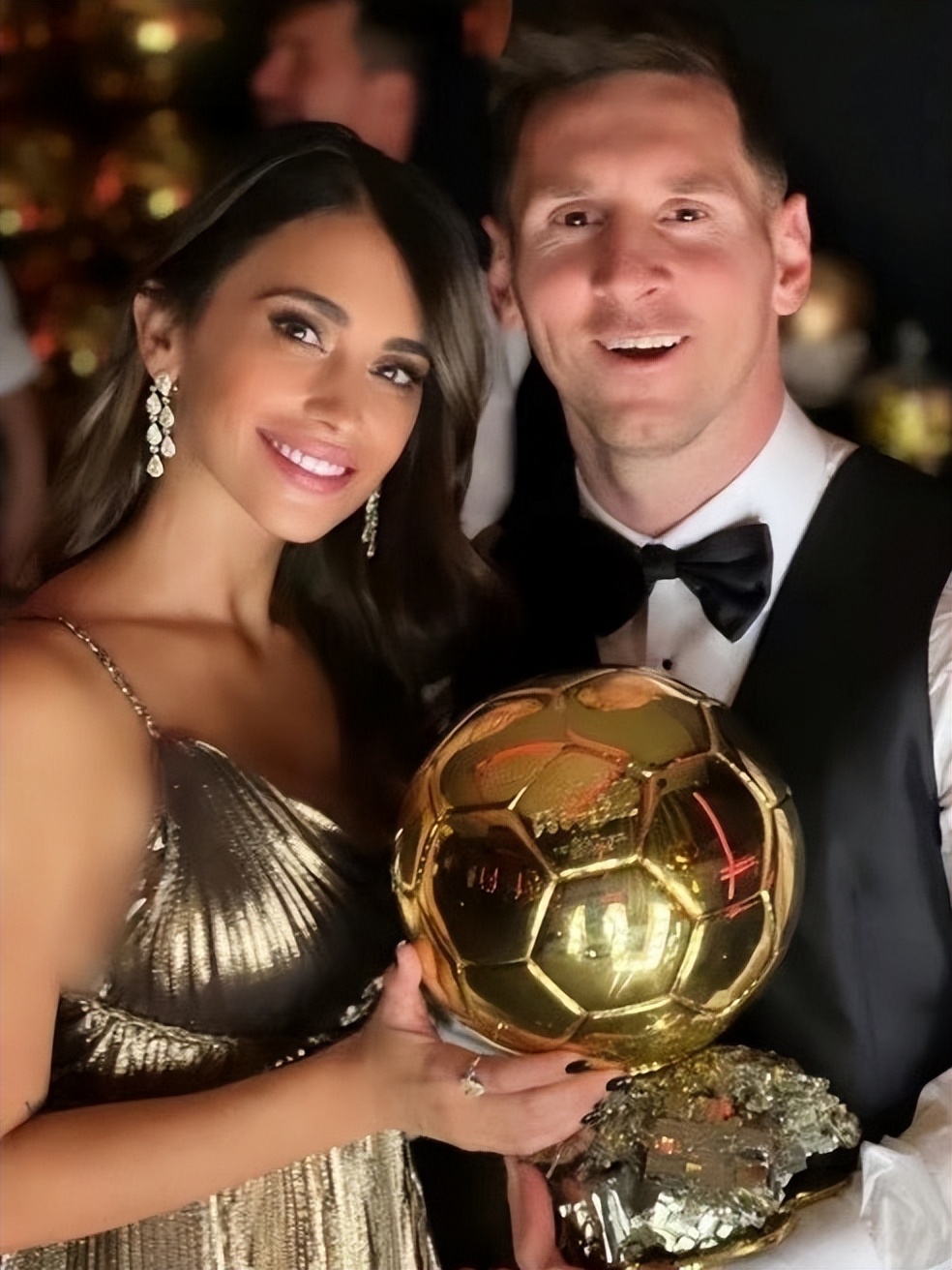 梅西自律前有多爱吃甜食,梅西多自律