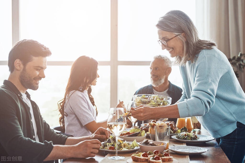 男人中年发福怎么保持身材,男性人到中年发福了怎么办