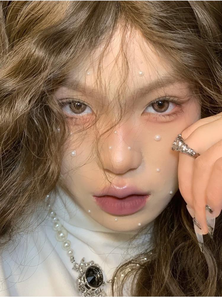 低饱和度嫩粉口红,粉粉嫩嫩的口红学生