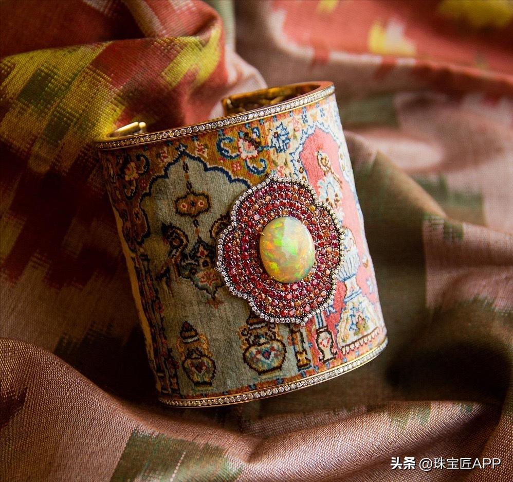 把竹子、树枝做成高级珠宝？这个来自巴西的鬼才设计师不一般！