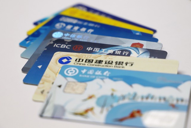 盗窃支付宝账户资金怎么定罪,支付宝转账给朋友结果发现是诈骗