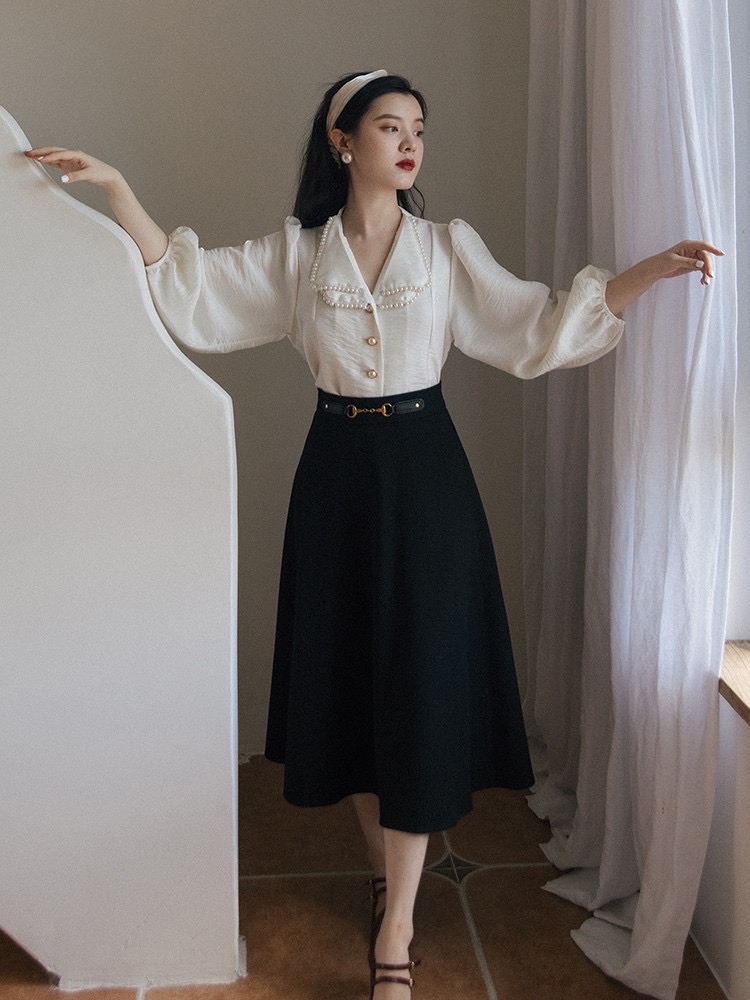 中袖春裙精致洋气又减龄,今年最流行什么样的春季套裙