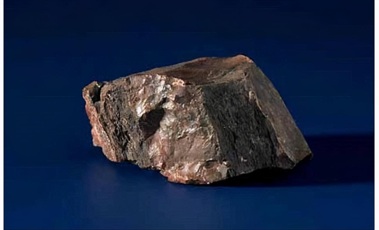 美国给瑞士月球土壤是假的吗,美国送荷兰的月岩样本