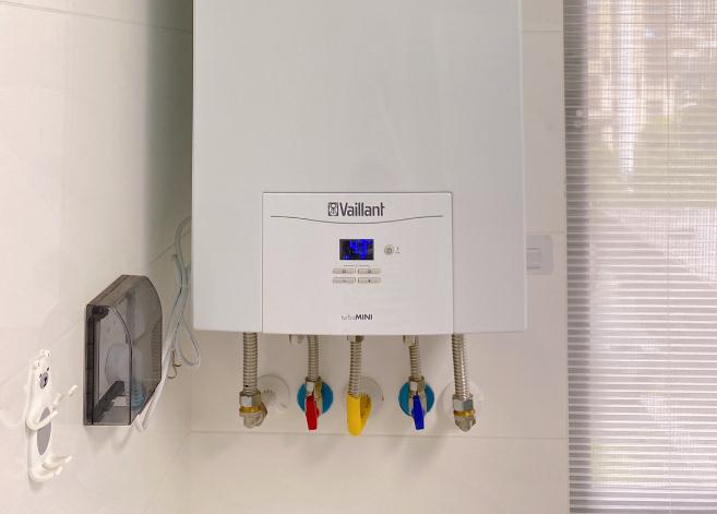 能提供家庭供暖的壁挂炉，是智商税还是防寒神器？