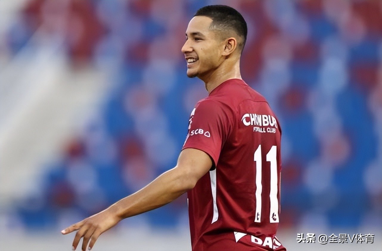 c罗再次登顶10年来最伟大球员,c罗年入15亿