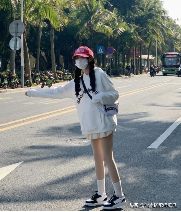 显腿长又不露腿的卫衣穿搭,卫衣长款显瘦搭配打底裤高档炸街