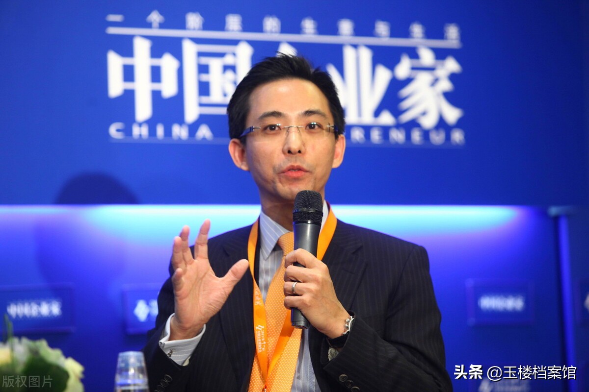 股神巴菲特在东方怎么着了?竟然直言再也不和东方人一起吃午饭了