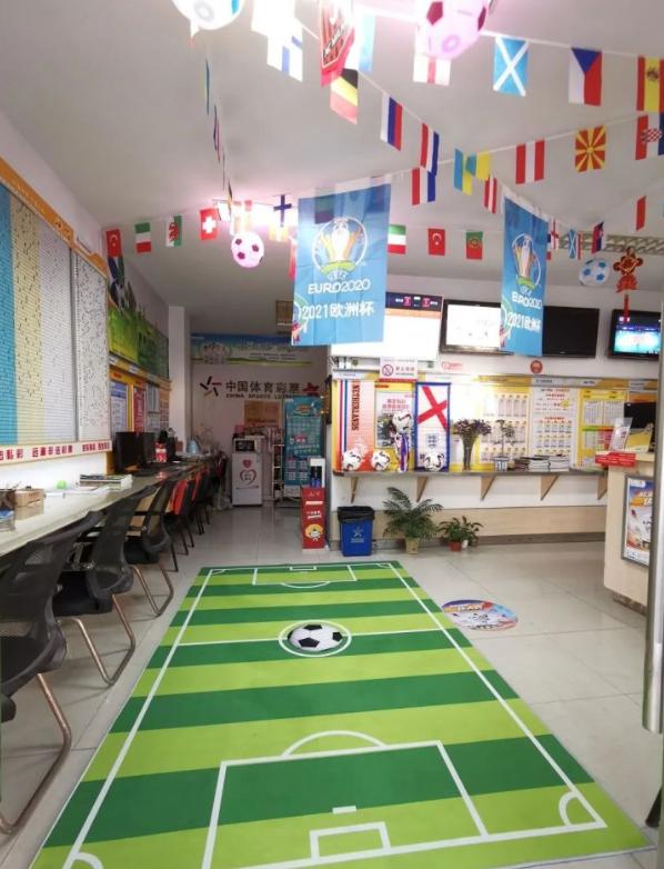 彩友凭10元赠票中双色球587万大奖,彩票六种倍投方法