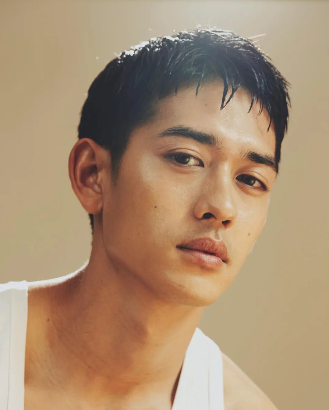 日本超模浅野启介拍摄CALVINKLEIN广告大片了！