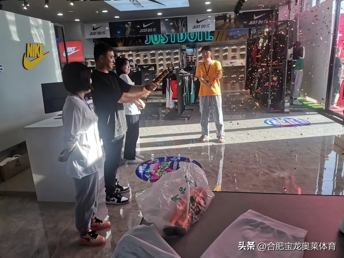 北京耐克阿迪品牌折扣店加盟费用,耐克阿迪折扣店加盟需要注意什么