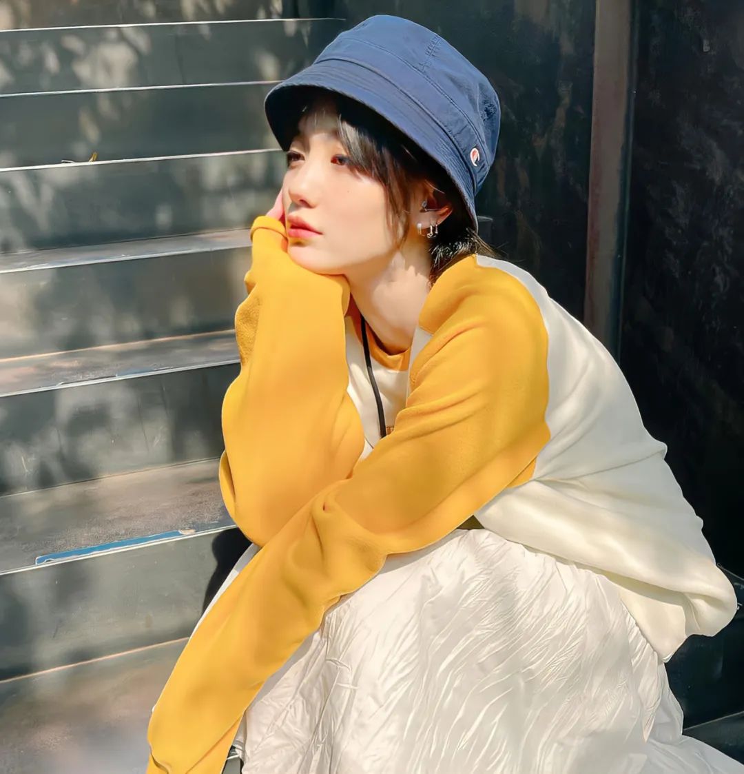 不知道自己的脸型适合戴哪种款式,长脸型耳环项链配饰