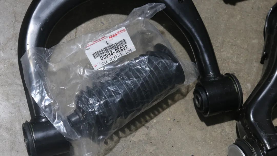 03年老款丰田霸道图片,经典极品老车丰田霸道