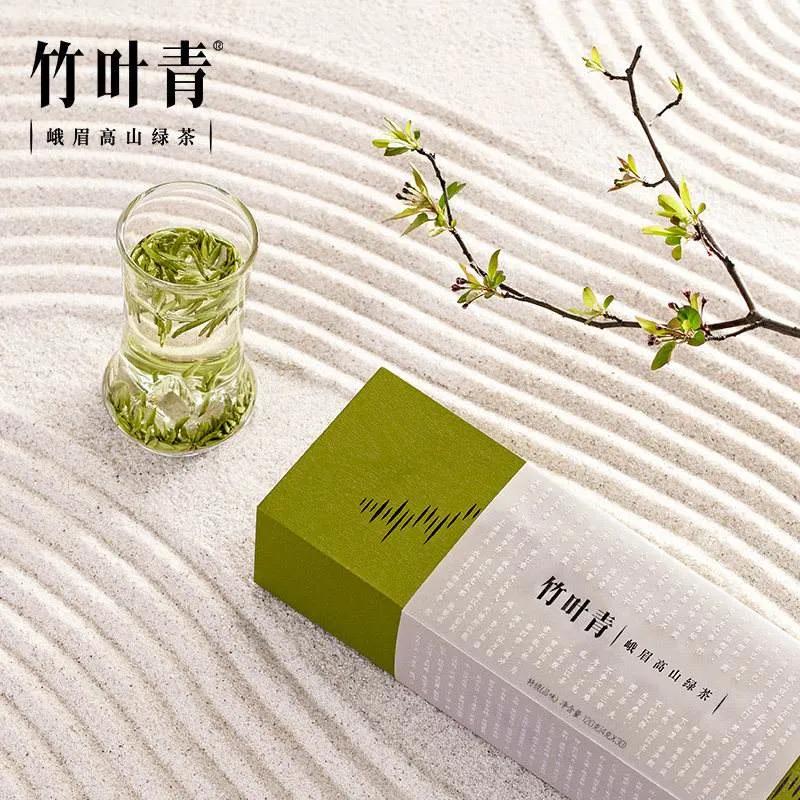 竹叶青和峨眉雪芽差距,为什么竹叶青茶叶有的是黄色的