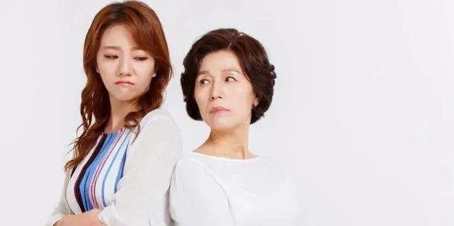 年轻时在家说一不二的强势“女王”，到年老的时候境遇会是怎样的