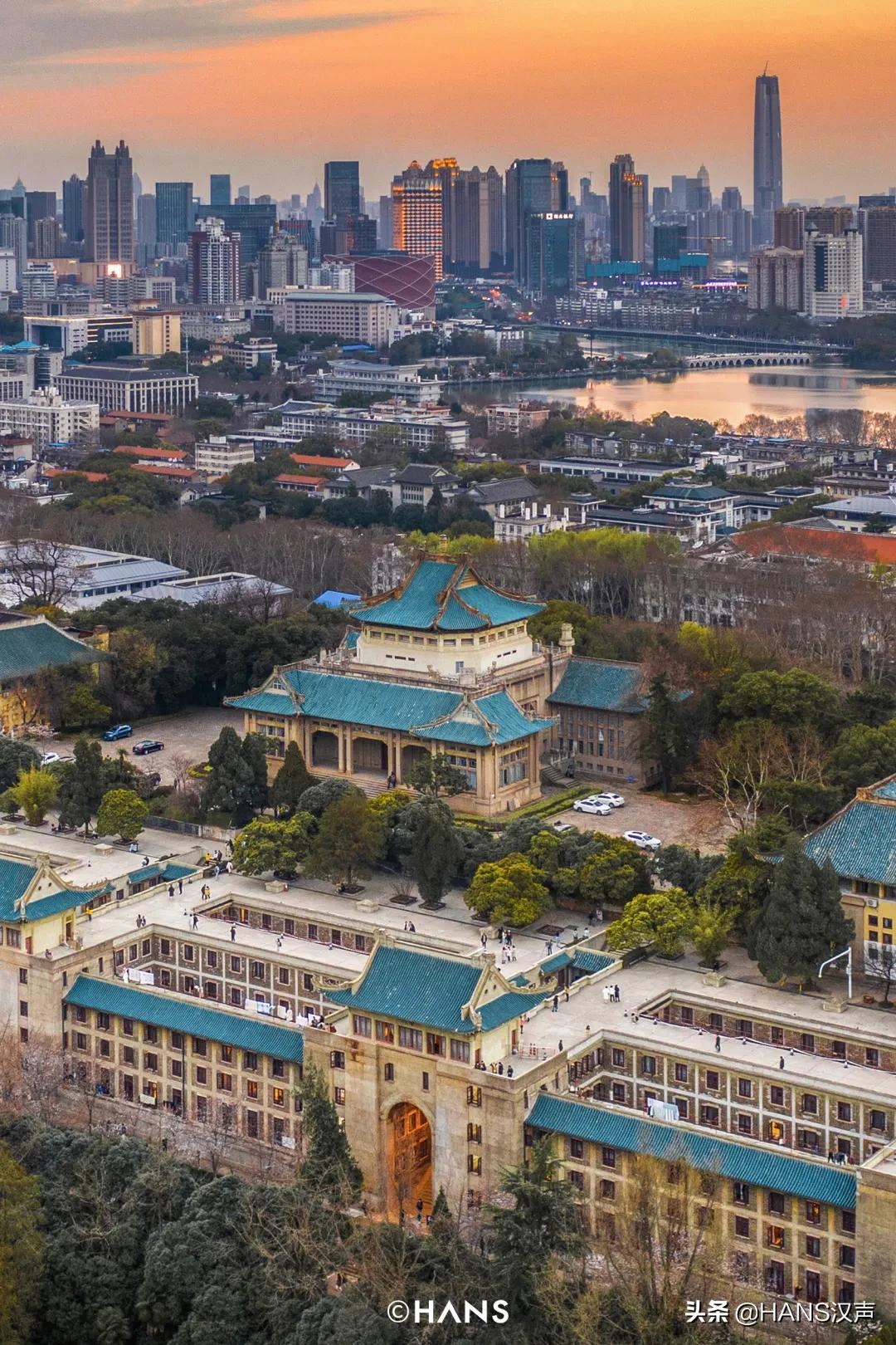 武汉校友捐款亿元榜,武汉大学校友单笔捐赠十个亿