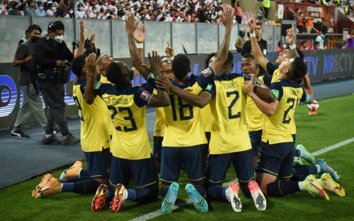 让梅西崩溃的防守,梅西2传1射阿根廷vs厄瓜多尔