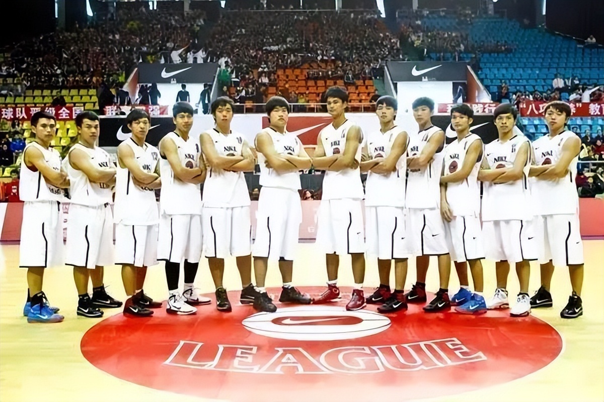 罗杰高光时刻,罗杰复活