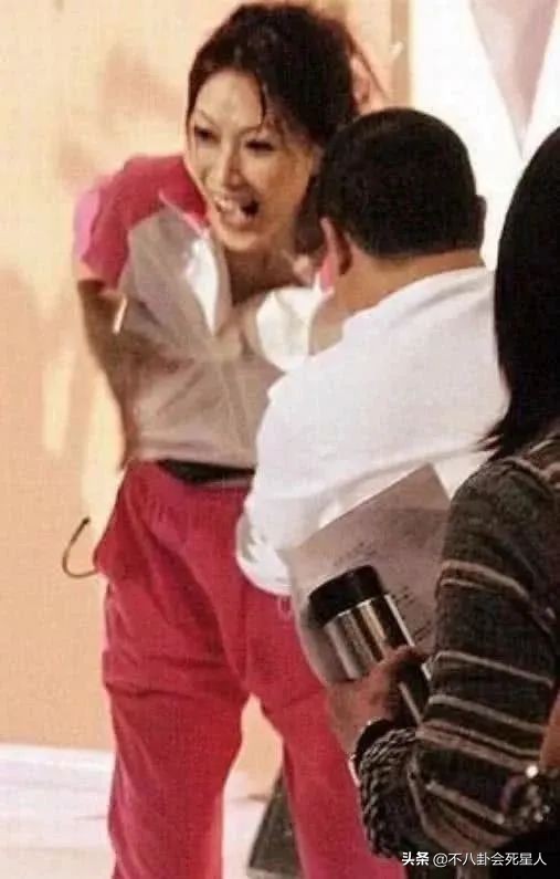 盘点喝酒后的男人丑态,8位长得丑的男星