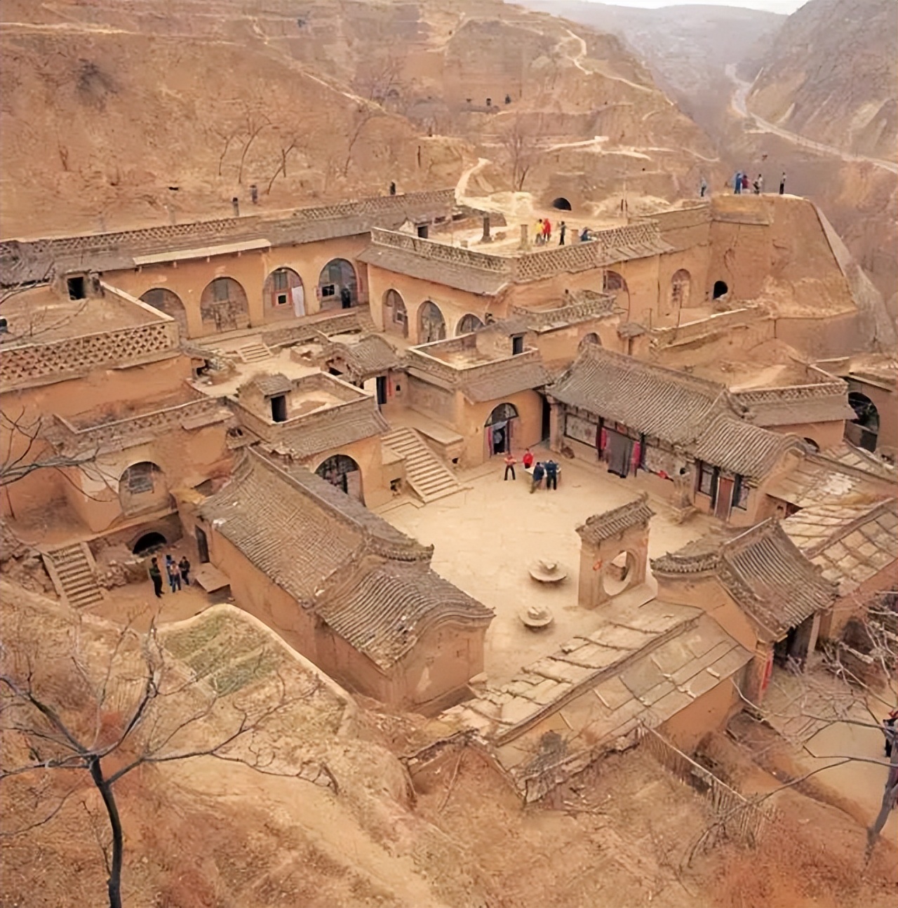 去甘肃旅游最值得去的十大景点 (甘肃16个最值得去的旅游景点)