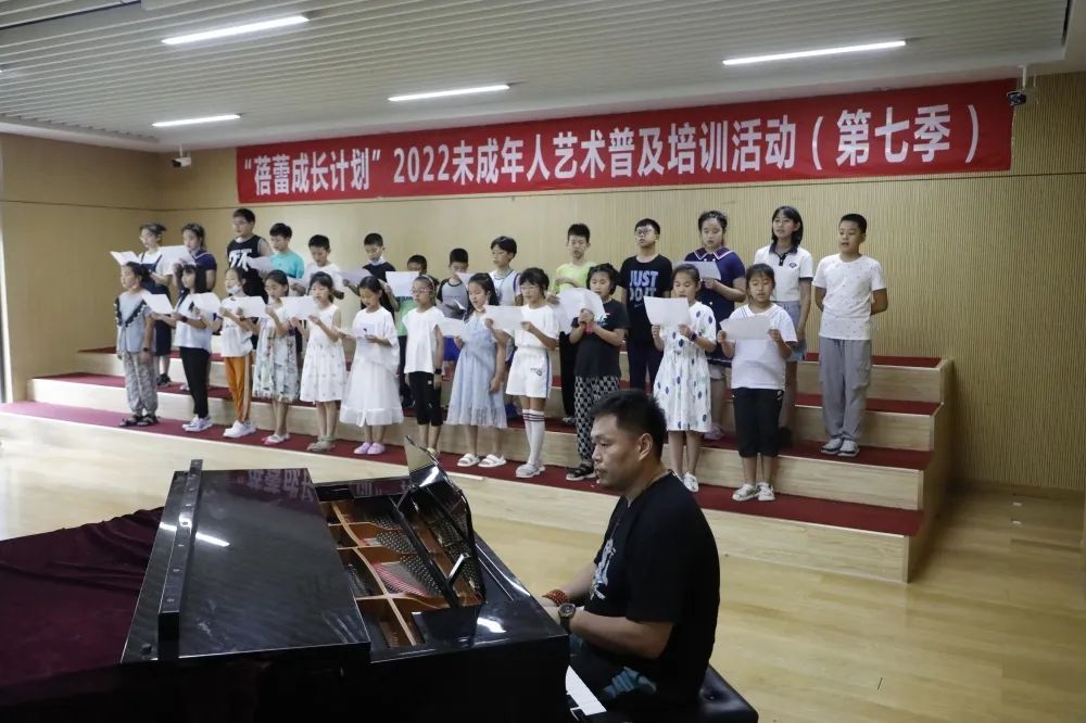 暑假的正确打开方式学习美术,威海暑假旅游培训