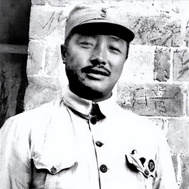 1964年毛主席命贺龙整治国足，贺龙只用一招，让国足踢到亚洲第一