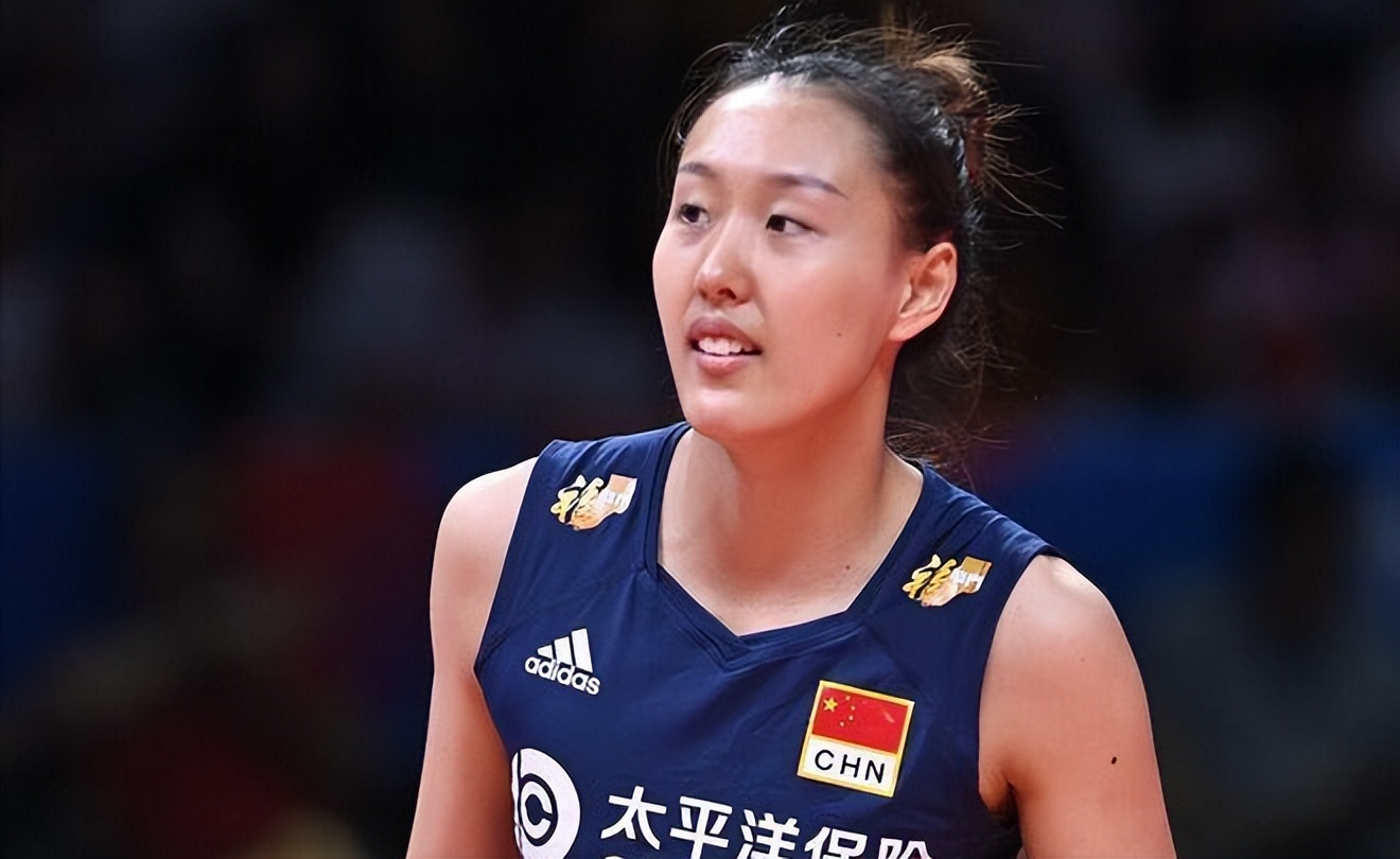 排球连续5次爆头搞笑视频,中国女排夺冠爆笑名场面