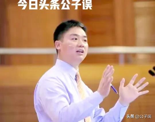 奶茶妹妹章泽天和刘强东现状,奶茶妹妹爆料刘强东富到什么程度