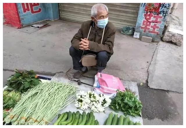 法院不予受理强制执行的回复,强制执行向执行局还是法院申请