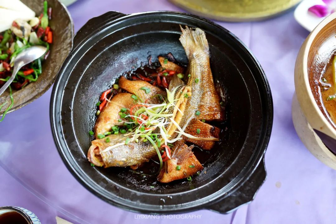 丽江旅游十大特色美食介绍词简短,丽江旅游美食美景照片