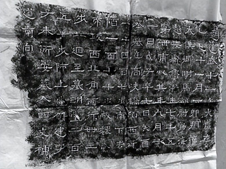 曹操墓出土后的图片,曹操墓出土尸骨还原曹操形象