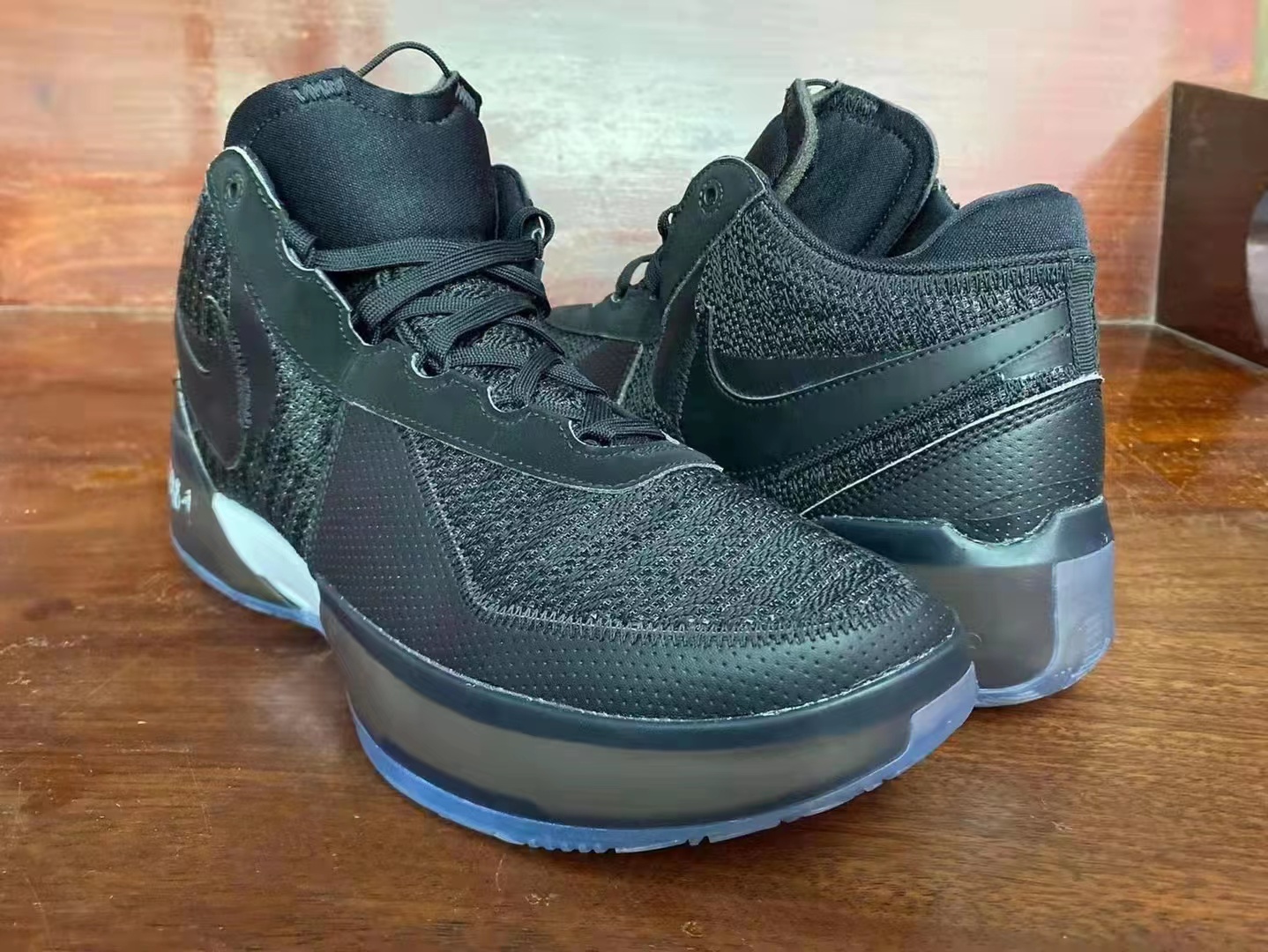 lebron21詹姆斯实战,lebron20新配色透气性